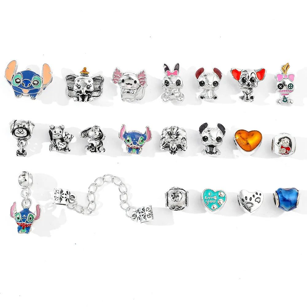 Kalendarz Adwentowy Stitch Charmsy™